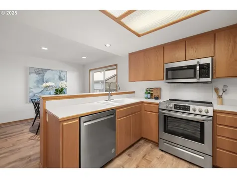1514 NE 150th Avenue Portland OR 97230