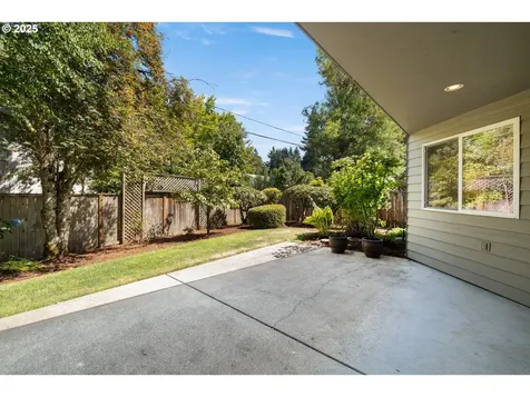 1514 NE 150th Avenue Portland OR 97230