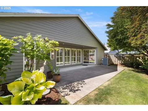 1514 NE 150th Avenue Portland OR 97230