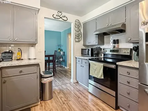 762 Randall Drive Lebanon OR 97355