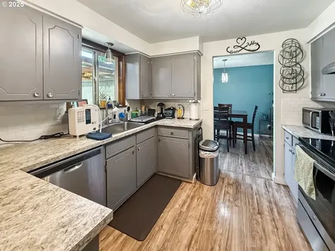 762 Randall Drive Lebanon OR 97355
