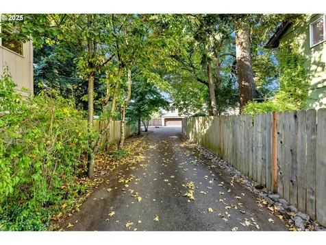 16516 NE 29th Street Vancouver WA 98682