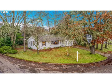5941 SW Nebraska Street Portland OR 97221