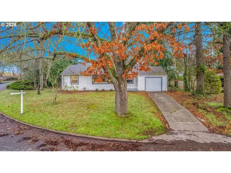 5941 SW Nebraska Street Portland OR 97221