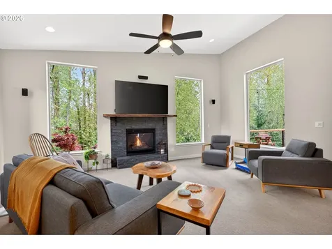 1878 SE Jasmine Place Gresham OR 97080