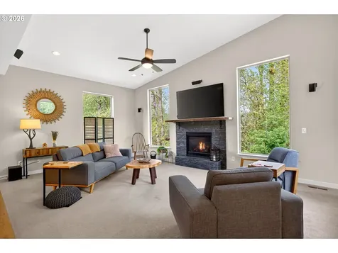 1878 SE Jasmine Place Gresham OR 97080