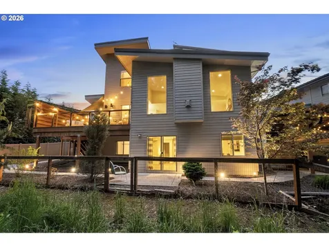 1878 SE Jasmine Place Gresham OR 97080
