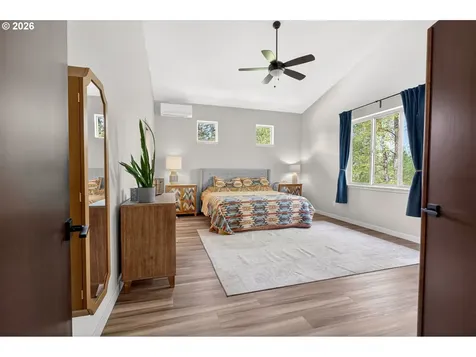 1878 SE Jasmine Place Gresham OR 97080
