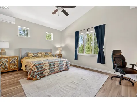 1878 SE Jasmine Place Gresham OR 97080
