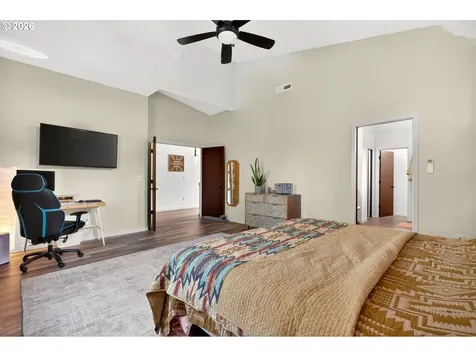 1878 SE Jasmine Place Gresham OR 97080