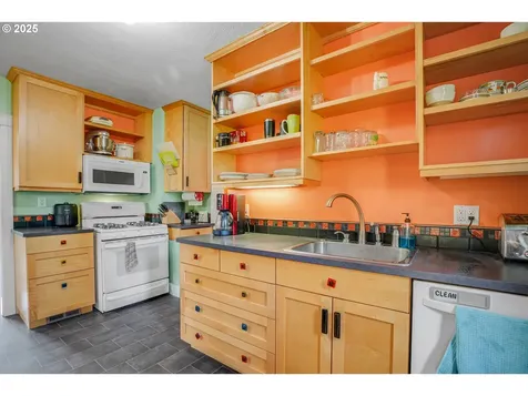 712 W 30th Street Vancouver WA 98660
