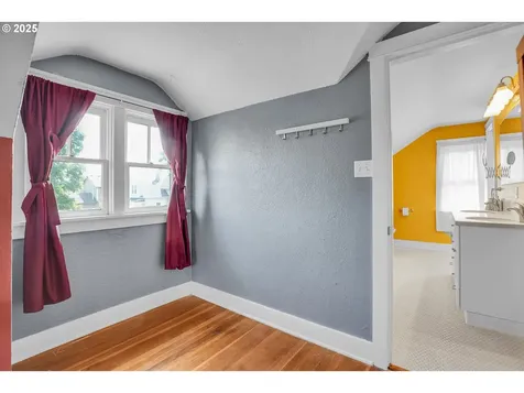 712 W 30th Street Vancouver WA 98660