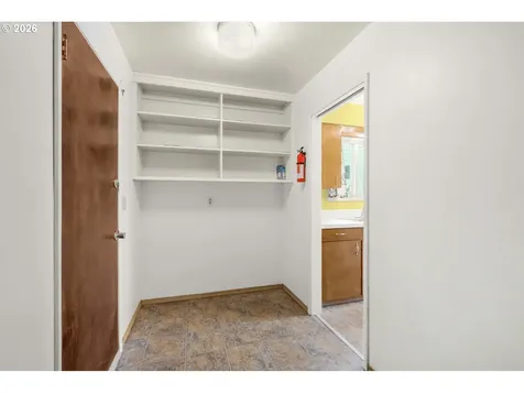 448 NE 10th Street Newport OR 97365