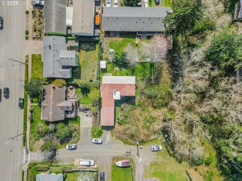448 NE 10th Street Newport OR 97365