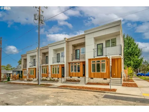 6802 NE 6th Avenue Portland OR 97211