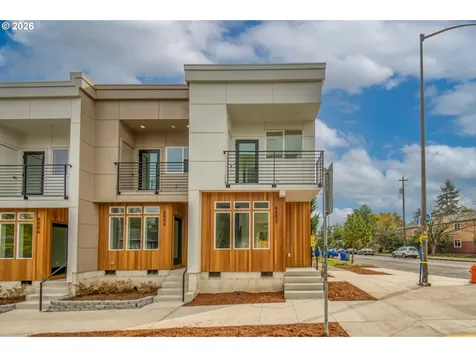 6802 NE 6th Avenue Portland OR 97211