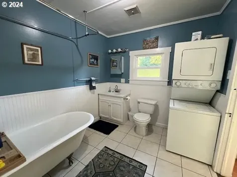 90988 Angels Flight Road Walterville OR 97489