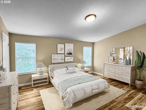 380 Seagrove Loop Lincoln City OR 97367