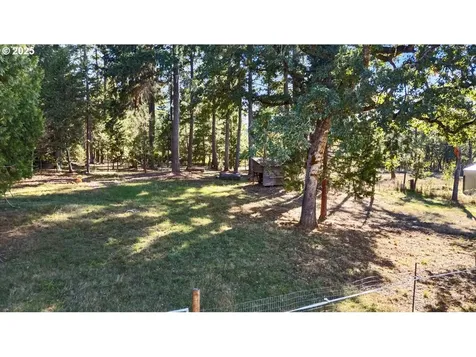 800 Byron Creek Road Winston OR 97496