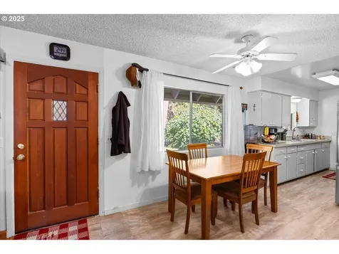 800 Byron Creek Road Winston OR 97496