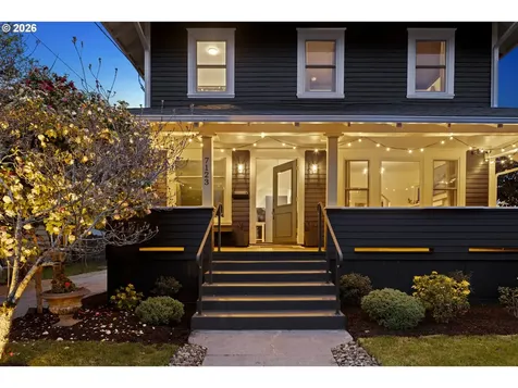 7123 SE Rhone Street Portland OR 97206