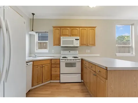4529 SE Rural Street Portland OR 97206