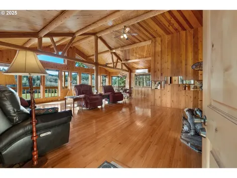 80415 Highway 202 Seaside OR 97138