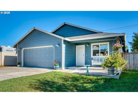113 NE Whispering River Court Mcminnville OR 97128