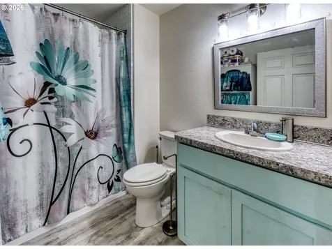 113 NE Whispering River Court Mcminnville OR 97128