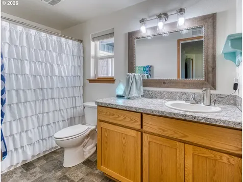 113 NE Whispering River Court Mcminnville OR 97128