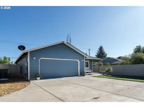 113 NE Whispering River Court Mcminnville OR 97128