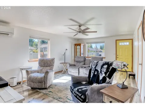 113 NE Whispering River Court Mcminnville OR 97128