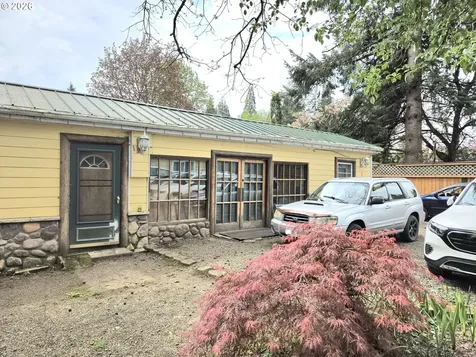 13548 SE Foster Road Portland OR 97236