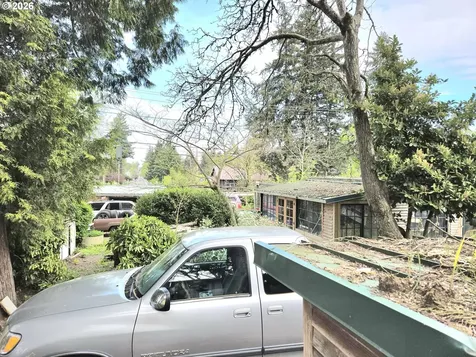 13548 SE Foster Road Portland OR 97236