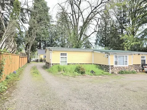 13548 SE Foster Road Portland OR 97236