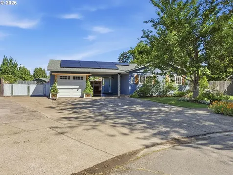 1040 Martha Court Eugene OR 97401