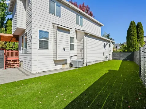 15427 SW Turnagain Drive Portland OR 97224