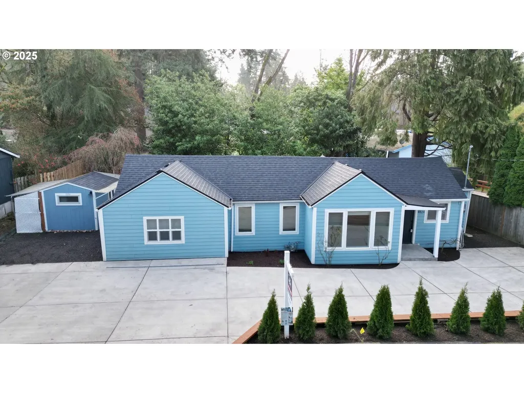 4824 SW Shattuck Road Portland OR 97221