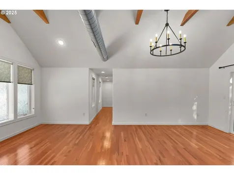 4824 SW Shattuck Road Portland OR 97221