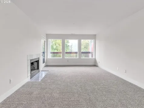 6722 N Richmond Avenue Portland OR 97203