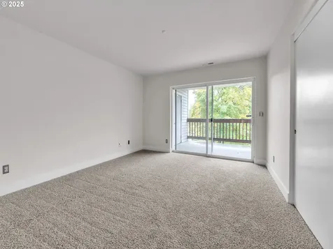 6722 N Richmond Avenue Portland OR 97203