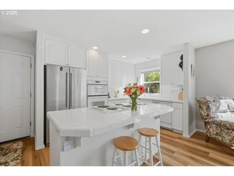 425 NE Roth Street Portland OR 97211