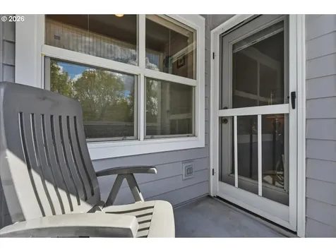 425 NE Roth Street Portland OR 97211