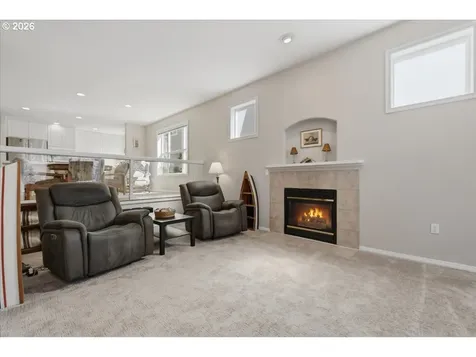 425 NE Roth Street Portland OR 97211