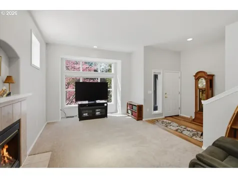 425 NE Roth Street Portland OR 97211