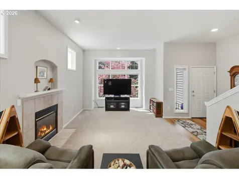 425 NE Roth Street Portland OR 97211