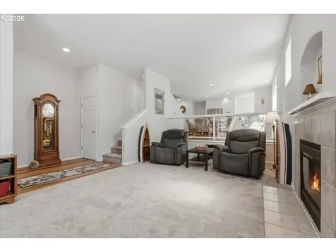425 NE Roth Street Portland OR 97211