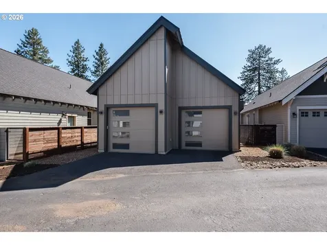 152 W Clearpine Drive Sisters OR 97759
