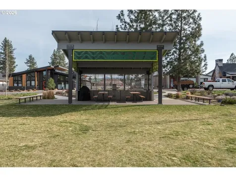 152 W Clearpine Drive Sisters OR 97759