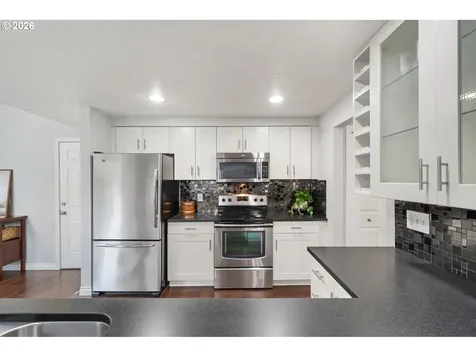 1659 Oak Street Lake Oswego OR 97034